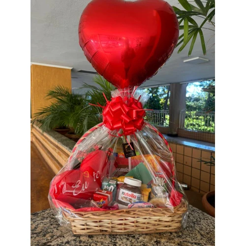 Cesta Presente Dia dos Namorados Coração Doce
